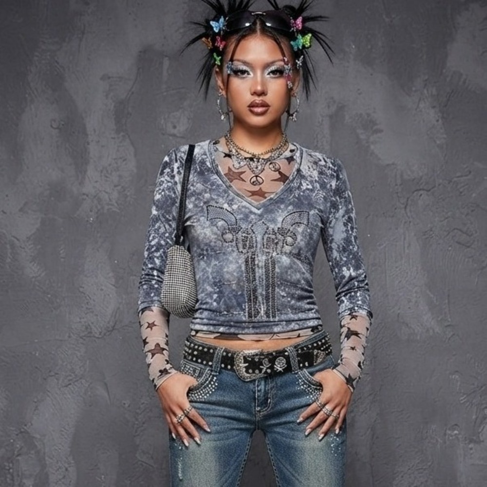 y2k Cowgirl top xl mcbling Pistols Rhinestone Acid Wash gray western graphic